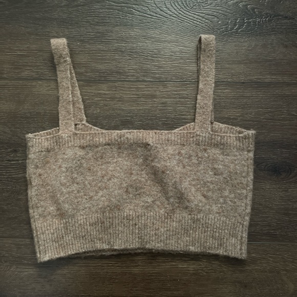 Zara Fuzzy Crop Top - Picture 2 of 3